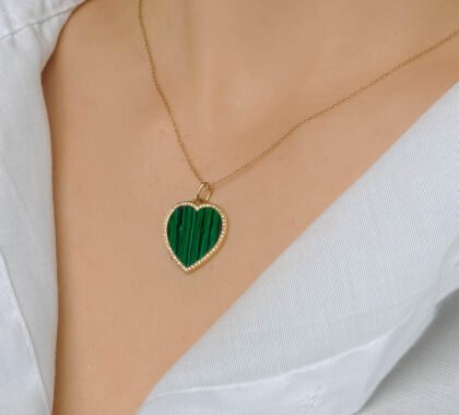 Jade Heart Pendant: A Beautiful Symbol of Love and Natural Elegance