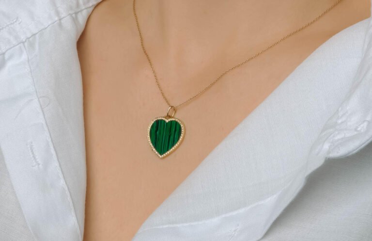 jade heart pendant