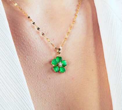 Jade Chain Necklace: Natural Elegance for Everyday Style