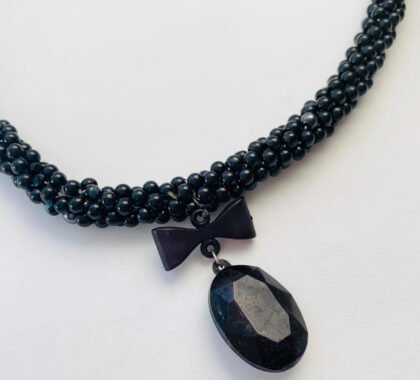 Black Jade Pendant: Timeless Elegance and Natural Beauty