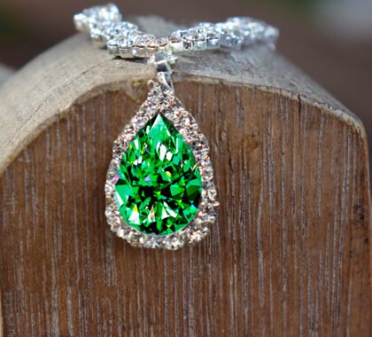 Jade Chain: Elegant Gemstone Jewelry for Timeless Style